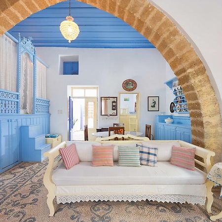 Апартаменты Angela'S House Коскину Экстерьер фото